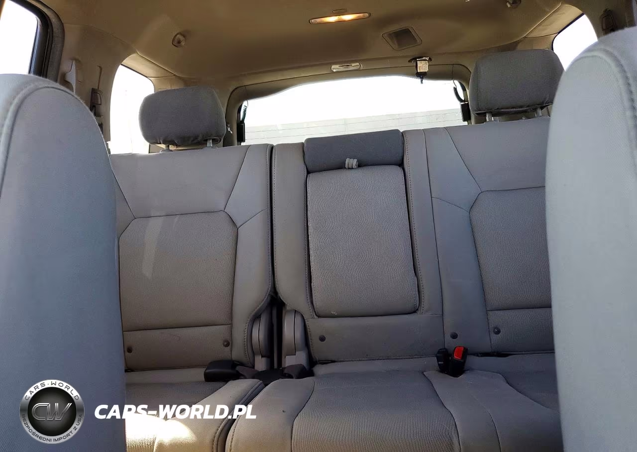 2011 Honda Pilot Lx VIN:5FNYF3H24BB058058 - 10
