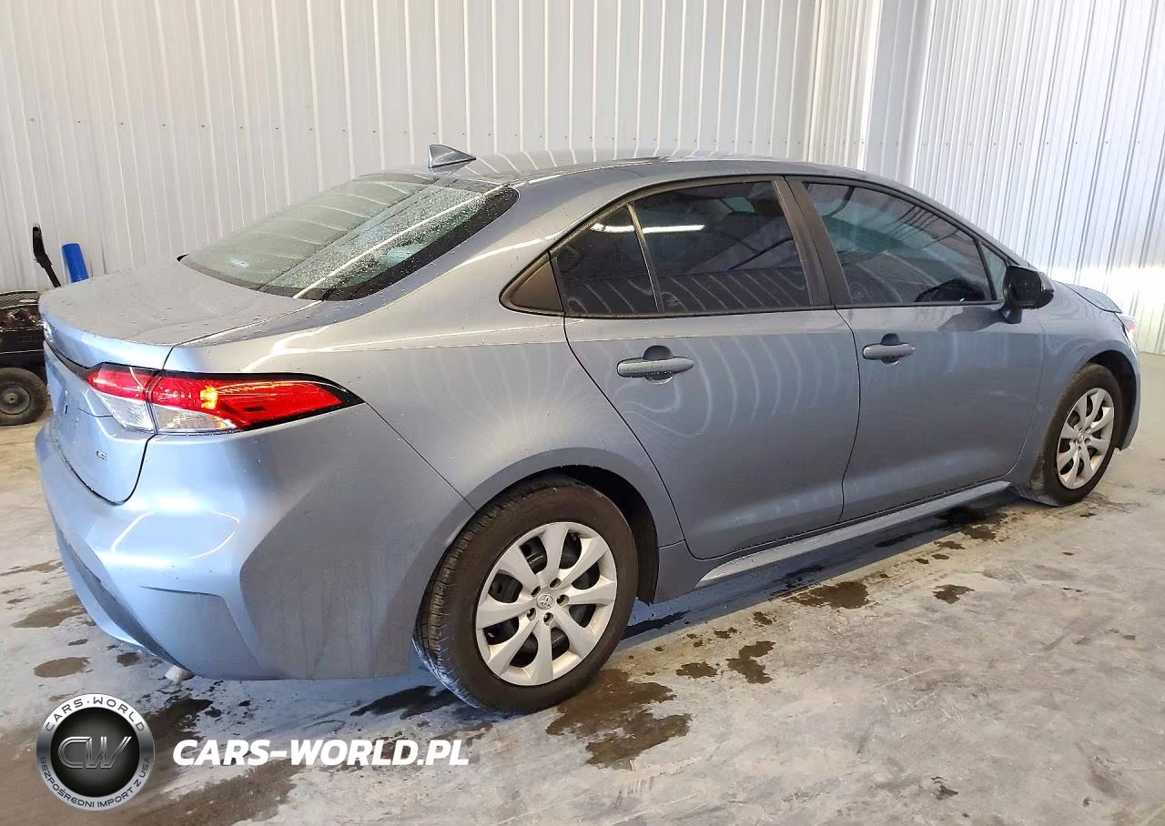 2022 Toyota Corolla Le VIN:5YFEPMAE8NP327603 - 3