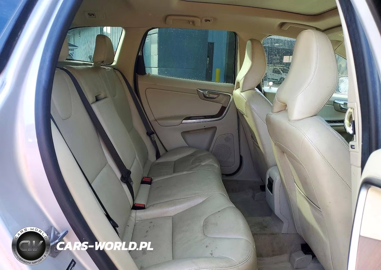 2016 Volvo Xc60 T5 Premier VIN:YV4612RK9G2804199 - 11