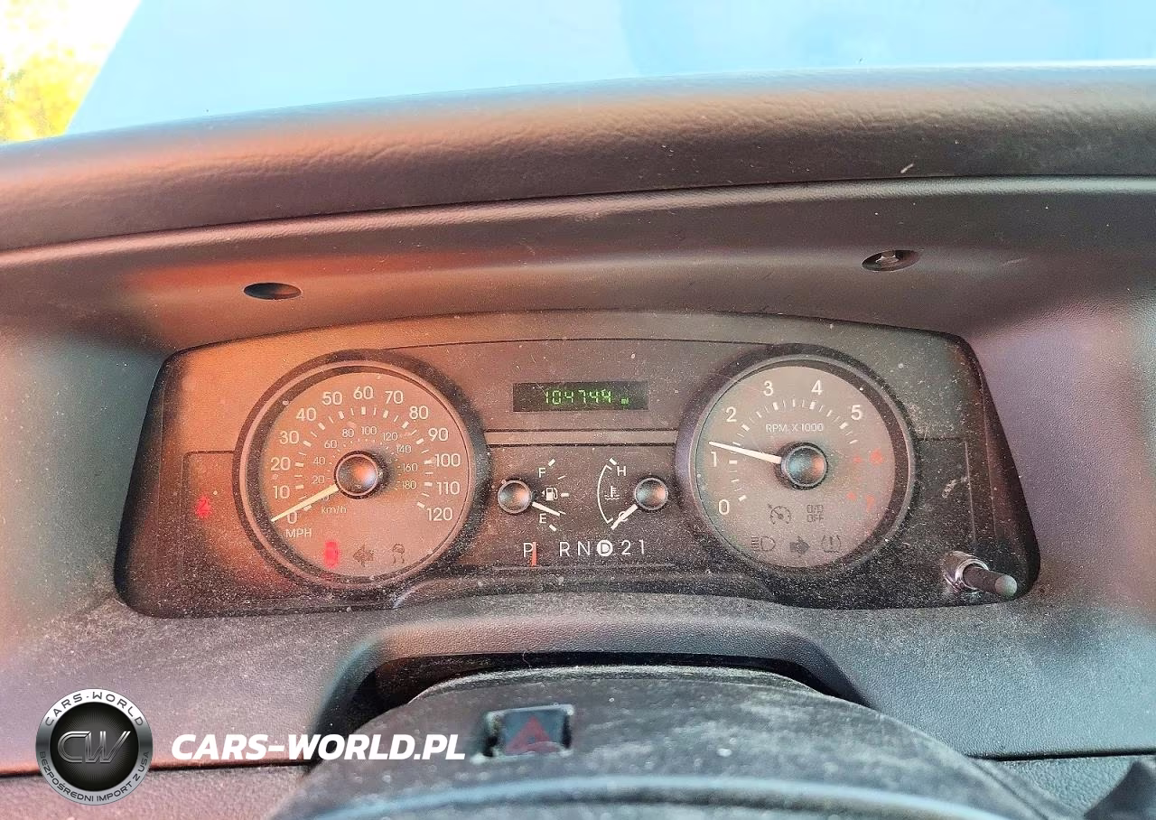 2008 Mercury Grand Marquis Gs VIN:2MEFM74V48X607799 - 9
