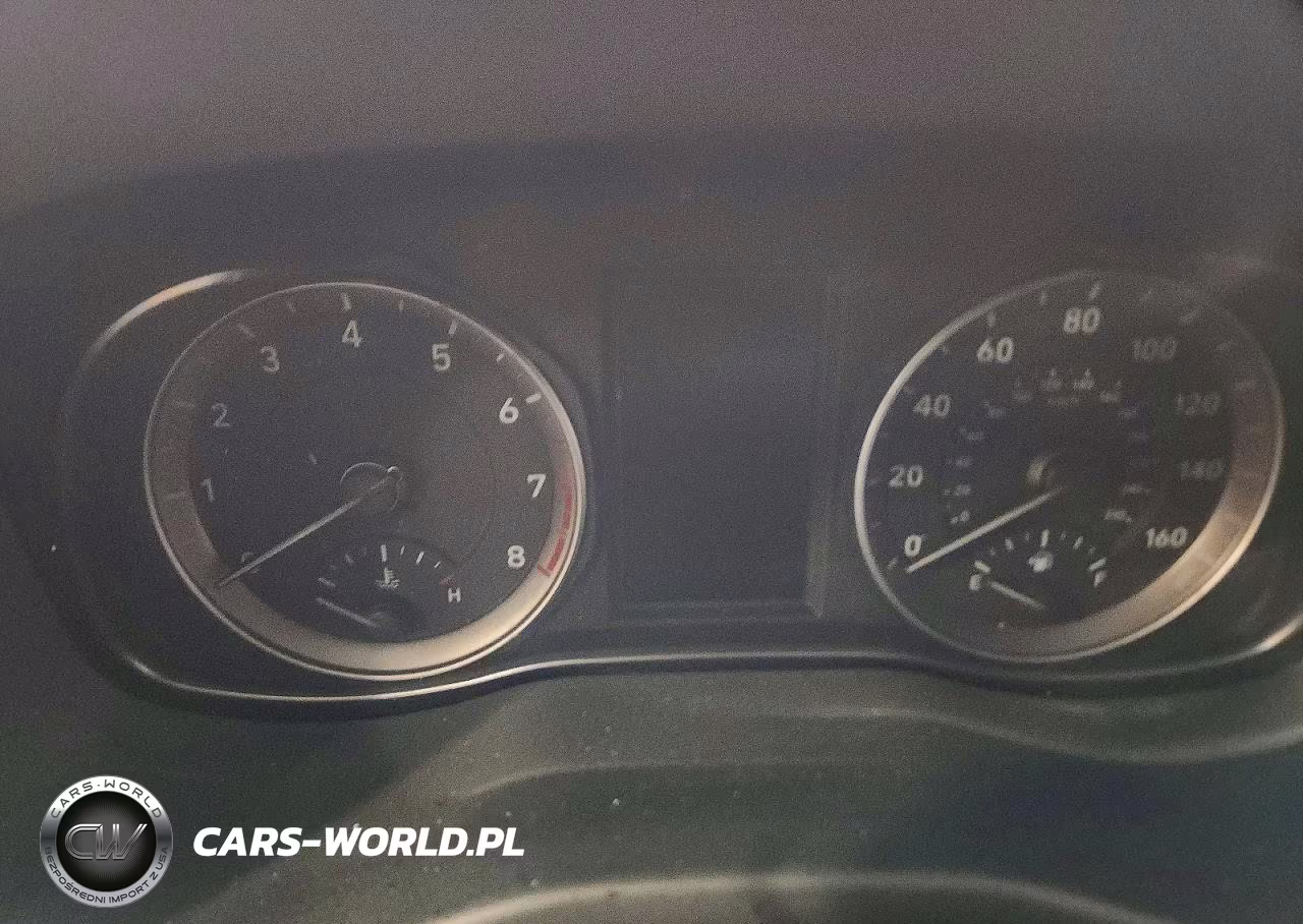 2020 Hyundai Kona Ultimate VIN:KM8K5CA52LU535829 - 9