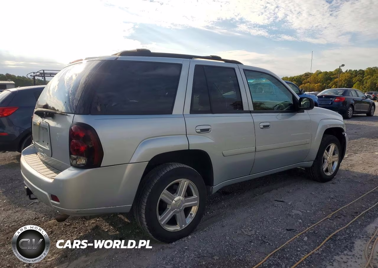 2007 Chevrolet Trailblazer Ls VIN:1GNDT13S072216626 - 3