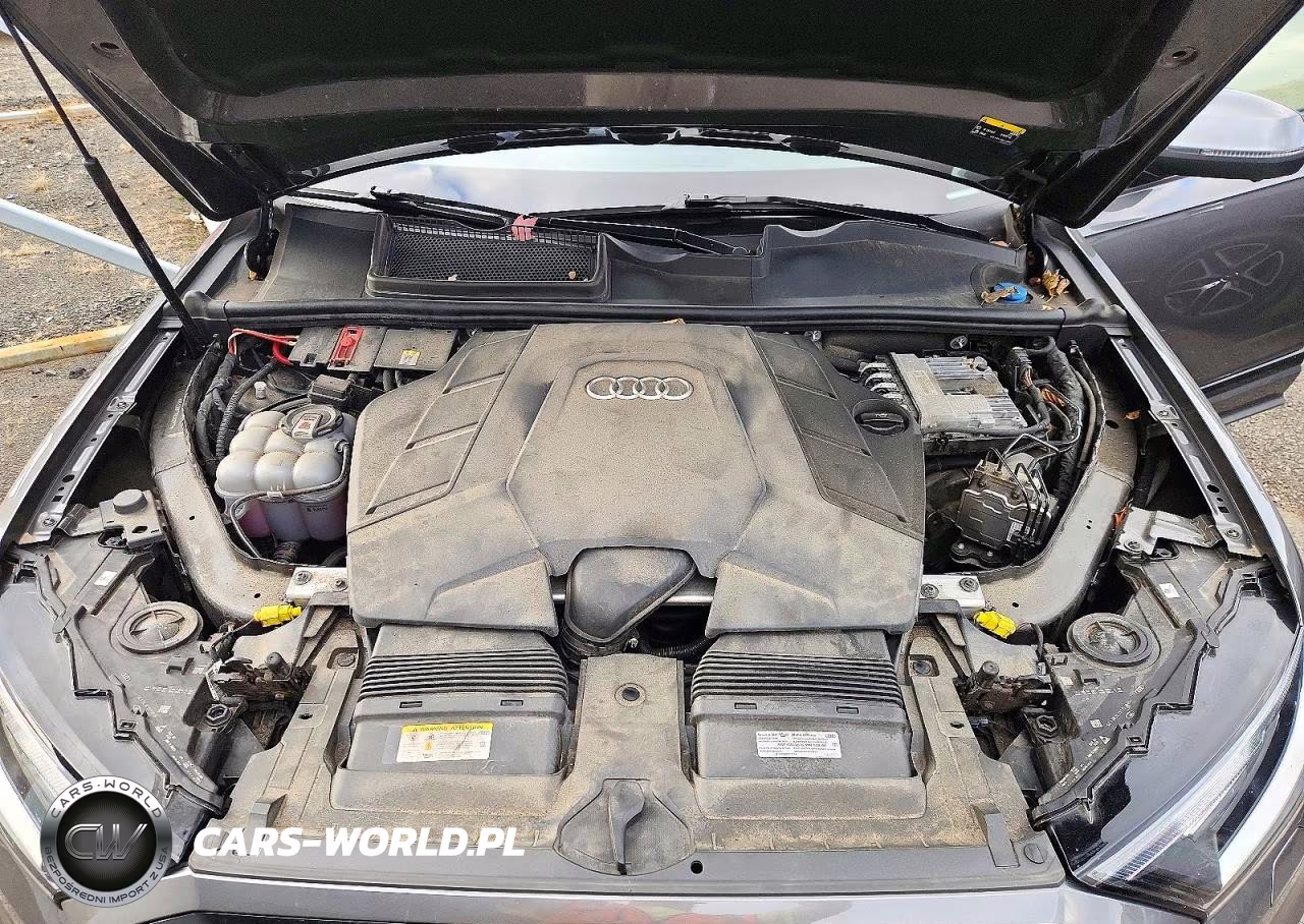 2022 Audi Q7 VIN:WA1LXBF78ND009175 - 12