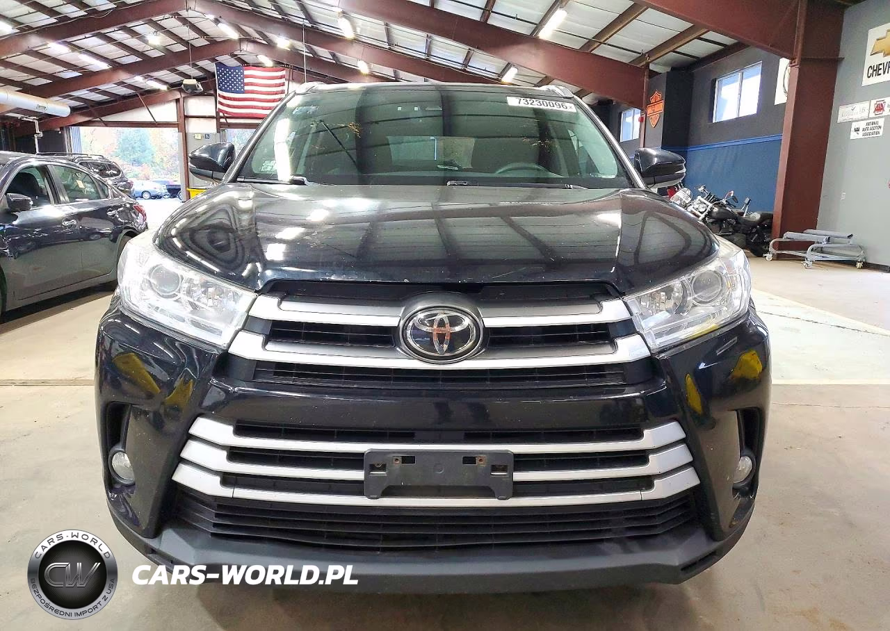 2017 Toyota Highlander Xle VIN:5TDJZRFH1HS426414 - 5
