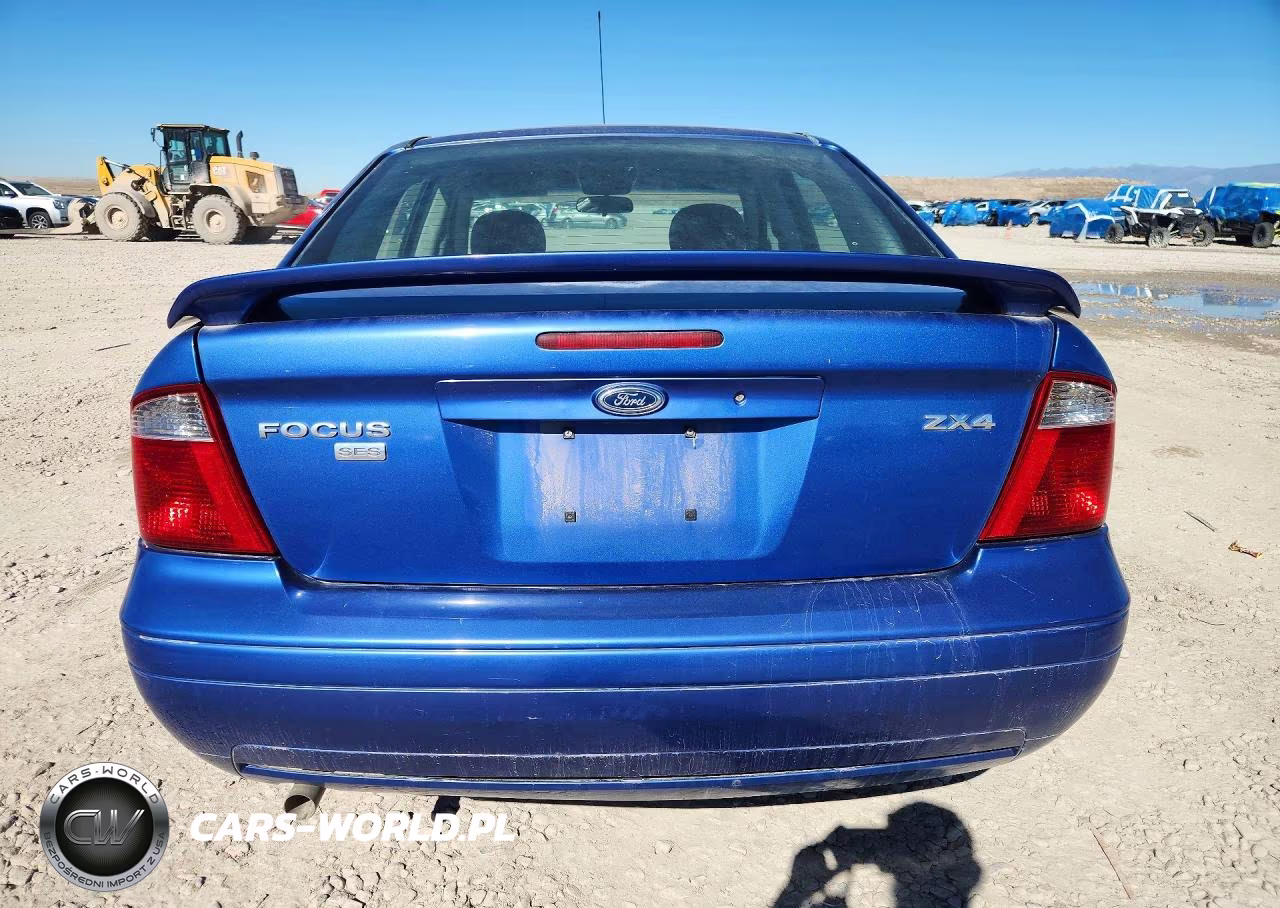 2005 Ford Focus Zx4 VIN:1FAHP34N75W282802 - 6