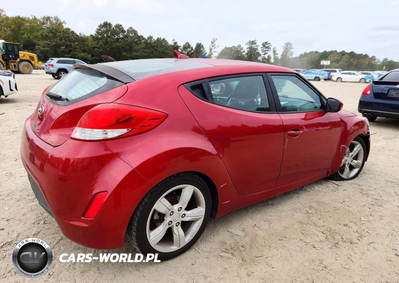 2014 Hyundai Veloster Base VIN:KMHTC6AD9EU211850 - 3