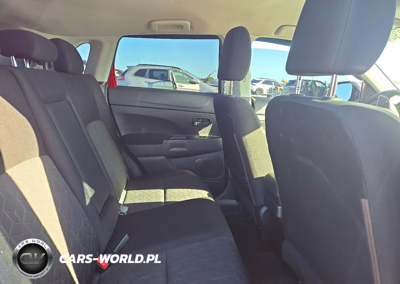 2020 Mitsubishi Outlander Sport Es VIN:JA4AP3AU6LU029772 - 11