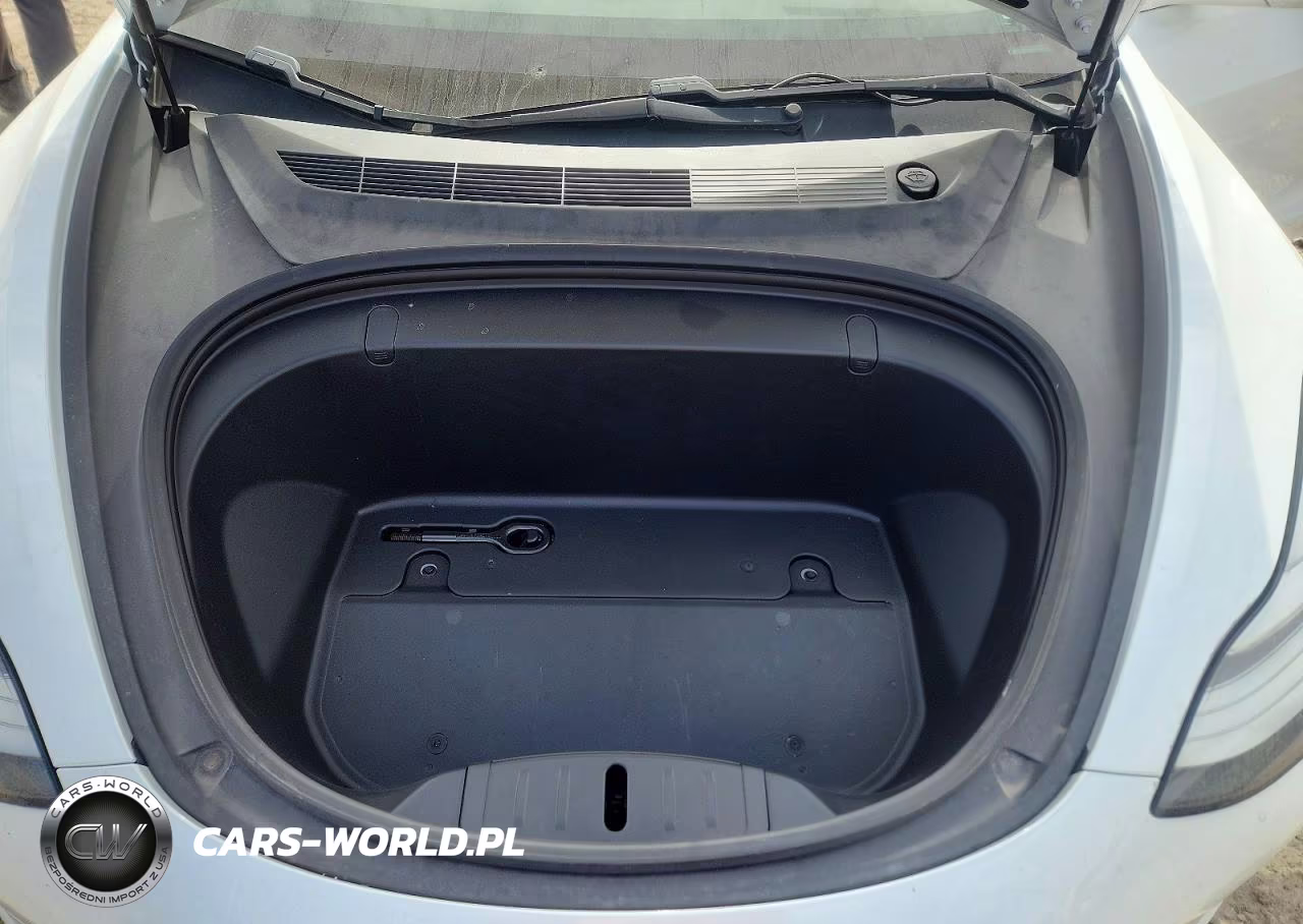 2019 Tesla Model 3 VIN:5YJ3E1EB7KF454684 - 11