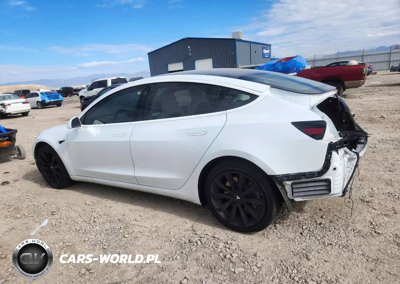 2019 Tesla Model 3 VIN:5YJ3E1EB7KF454684 - 2