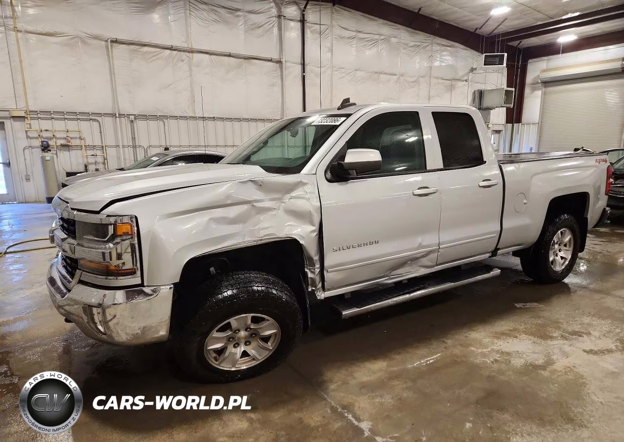 2018 Chevrolet Silverado K1500 Lt VIN:1GCVKREC9JZ220404 - 1