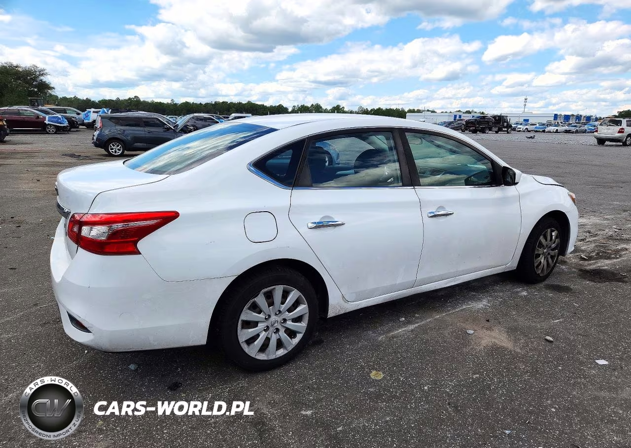 2017 Nissan Sentra S VIN:3N1AB7AP1HY293009 - 3