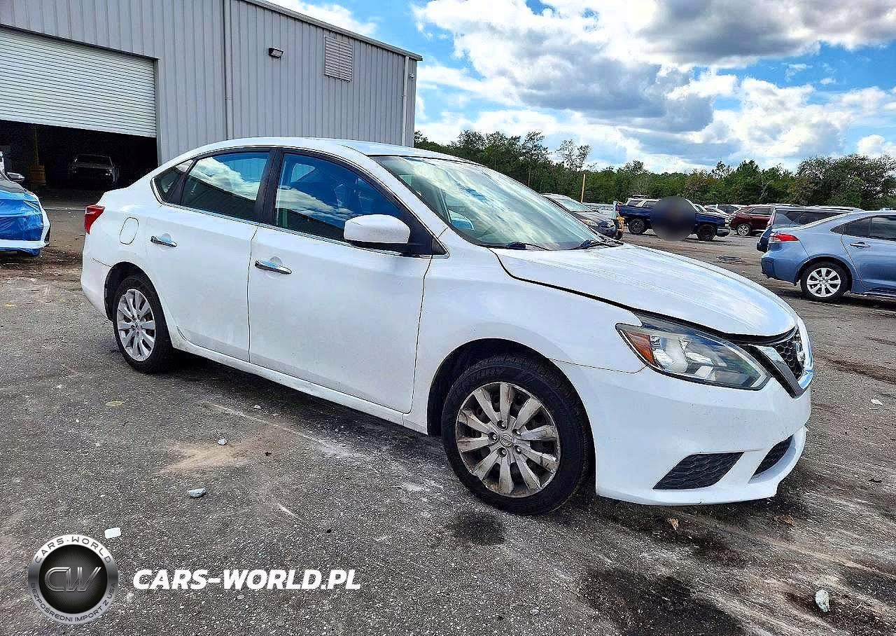 2017 Nissan Sentra S VIN:3N1AB7AP1HY293009 - 4