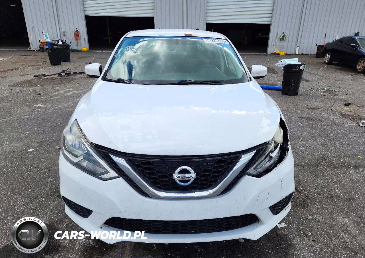 2017 Nissan Sentra S VIN:3N1AB7AP1HY293009 - 5