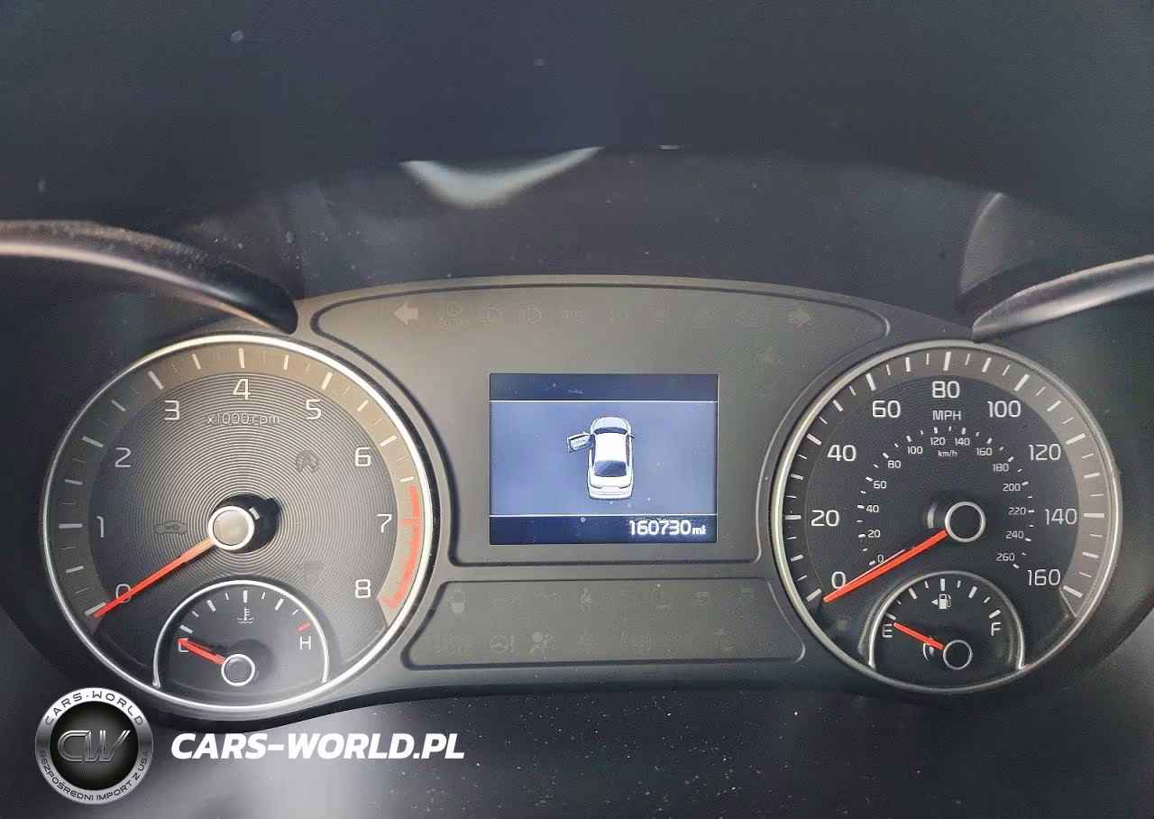 2019 Kia Optima Lx VIN:5XXGT4L34KG322189 - 9