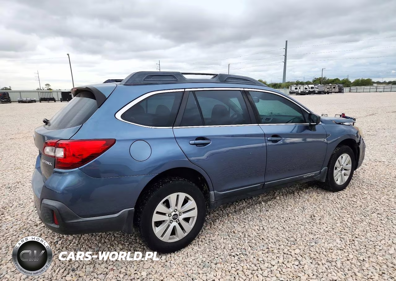 2018 Subaru Outback 2.5I VIN:4S4BSAAC4J3289347 - 3