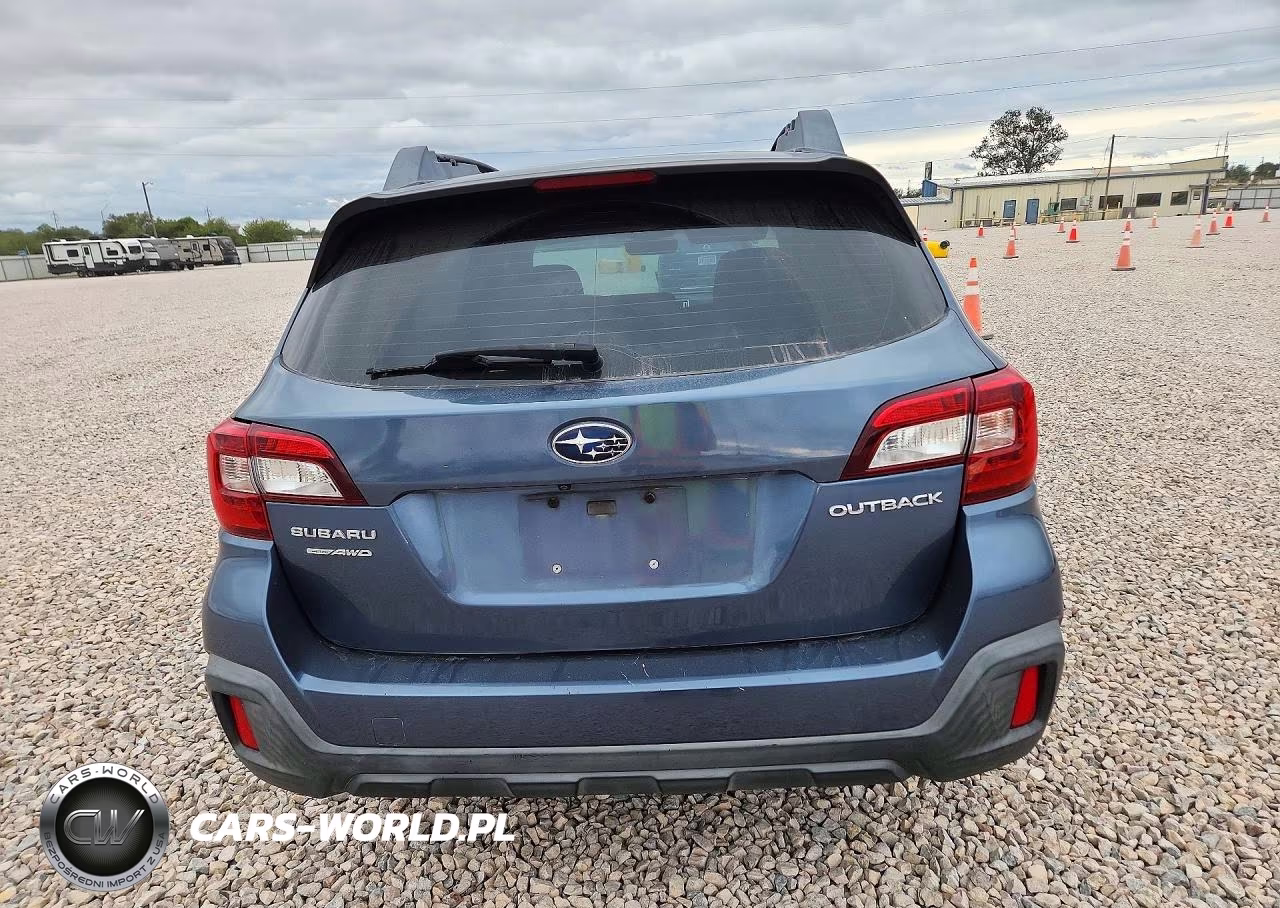 2018 Subaru Outback 2.5I VIN:4S4BSAAC4J3289347 - 6