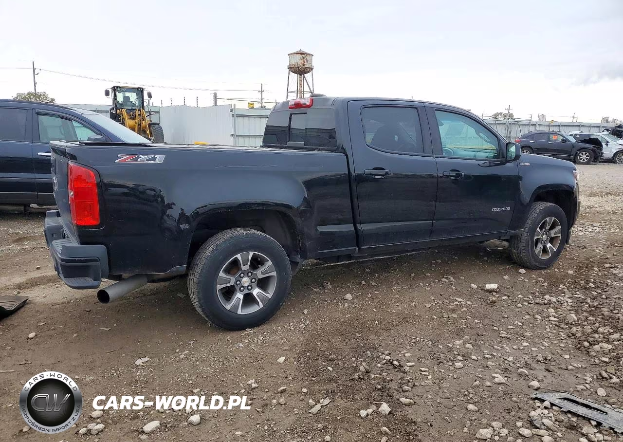 2017 Chevrolet Colorado Z71 VIN:1GCPTDE17H1236875 - 3
