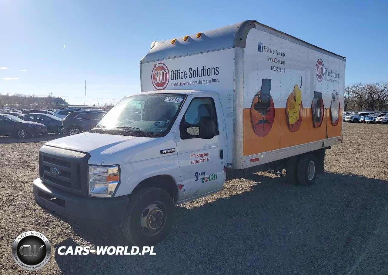 2018 Ford E350 Box Truck
