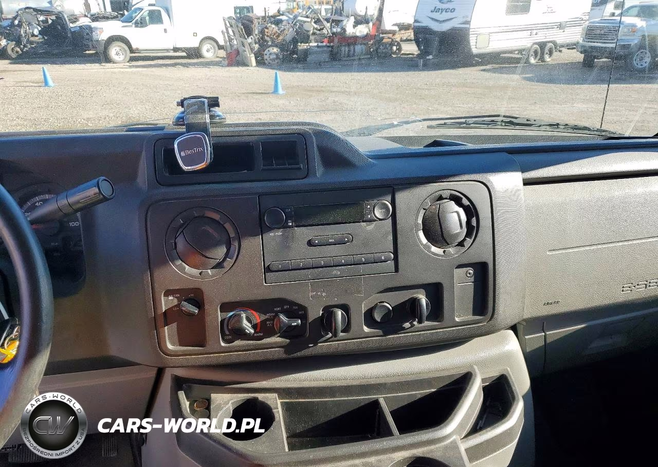 2018 Ford E350 Box Truck VIN:1FDWE3FS6JDC00215 - 8