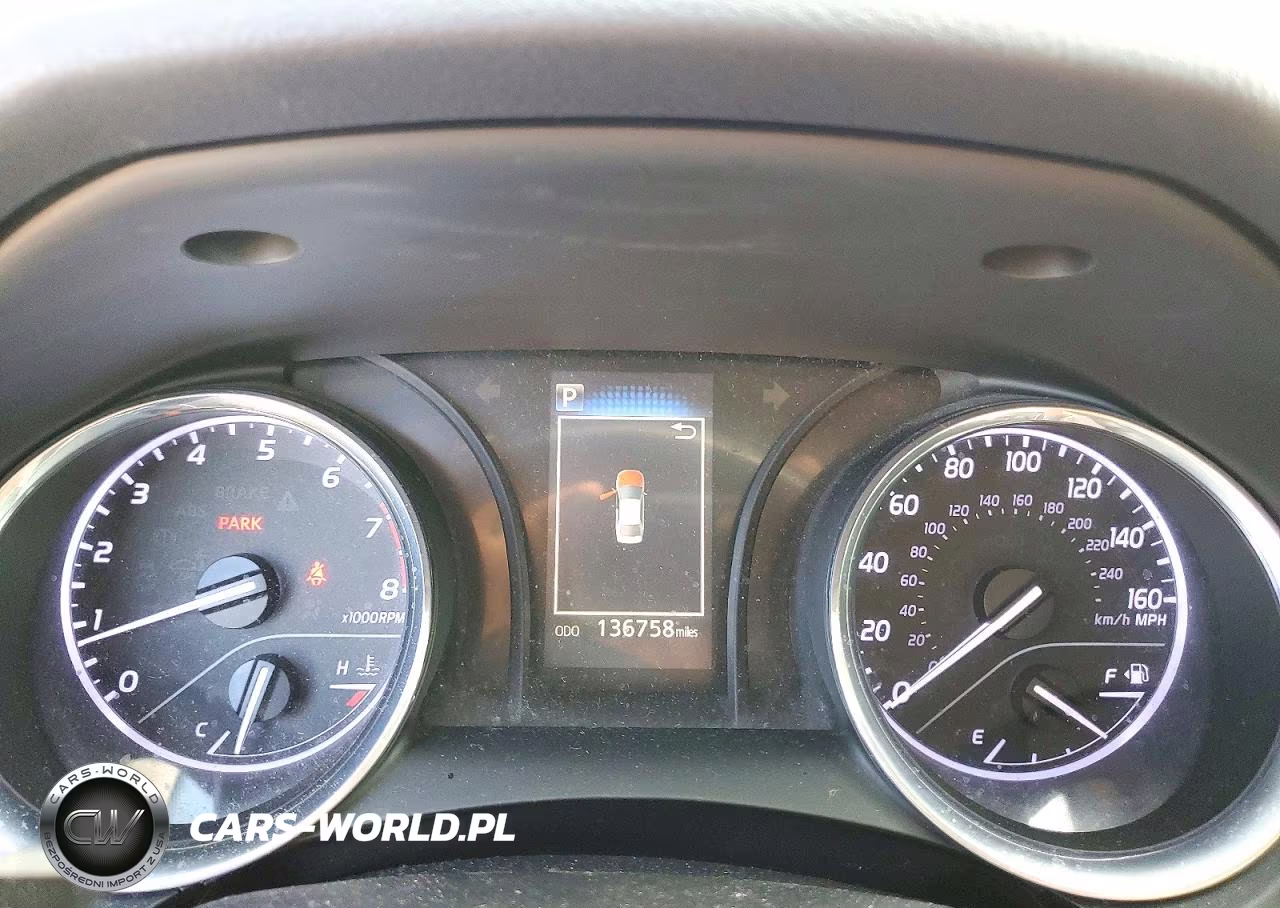 2020 Toyota Camry VIN:4T1G11AK7LU335332 - 9