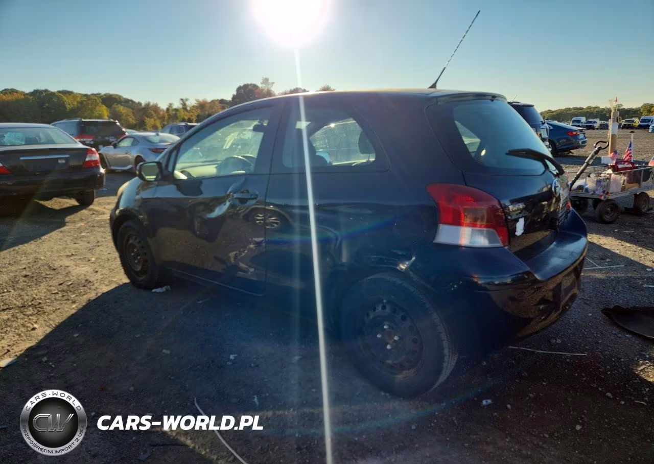 2010 Toyota Yaris Base VIN:JTDJT4K34A5296753 - 2