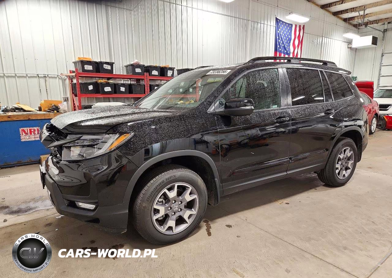 2023 Honda Passport Trail Sport VIN:5FNYF8H60PB023556 - 1