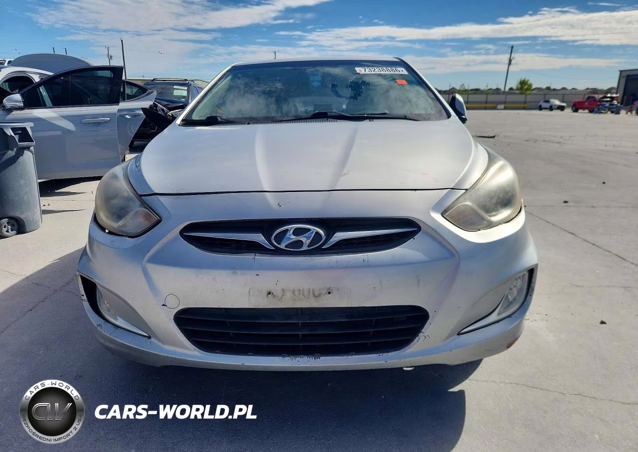 2013 Hyundai Accent Gls VIN:KMHCU4AE8DU441663 - 5