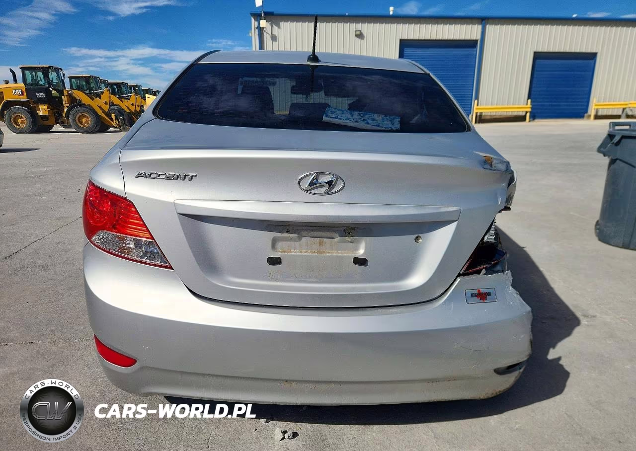 2013 Hyundai Accent Gls VIN:KMHCU4AE8DU441663 - 6