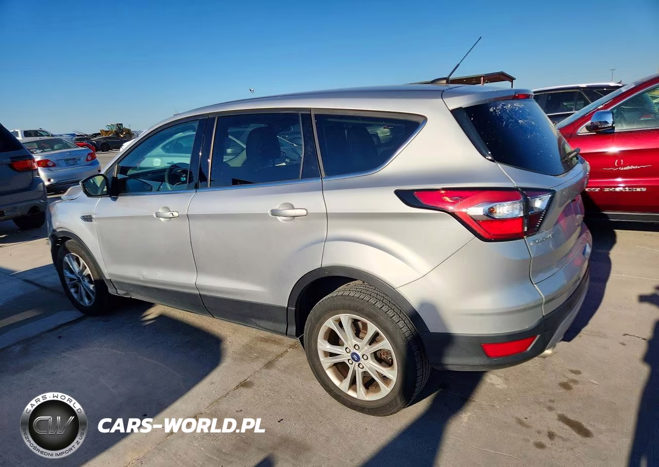 2017 Ford Escape Se VIN:1FMCU0GD3HUD83104 - 2