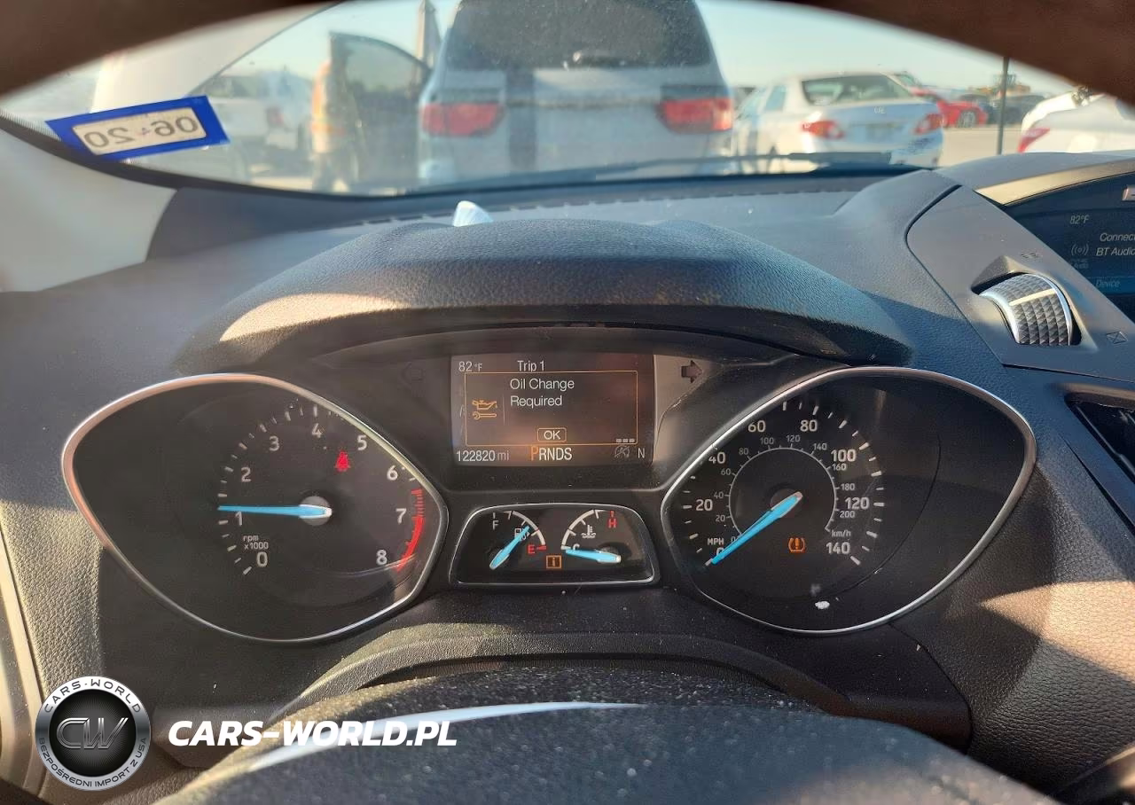2017 Ford Escape Se VIN:1FMCU0GD3HUD83104 - 9