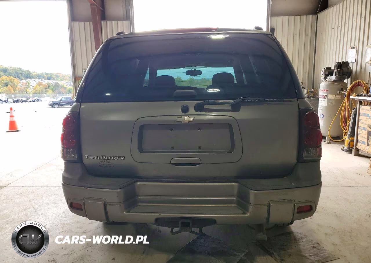 2006 Chevrolet Trailblazer Ls VIN:1GNDT13S262328357 - 6