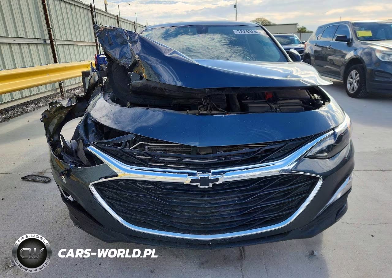 2021 Chevrolet Malibu Rs VIN:1G1ZG5ST9MF054965 - 5