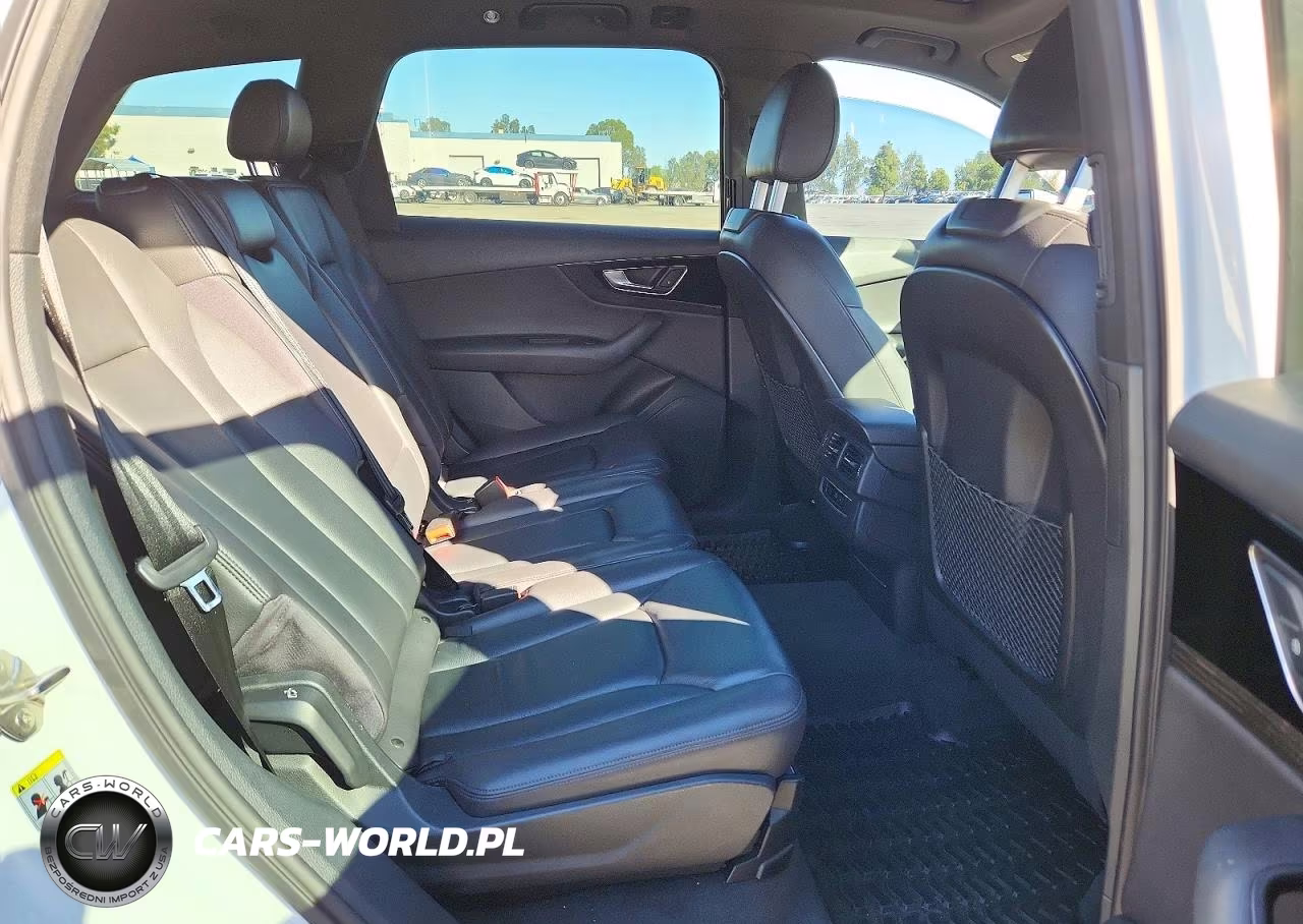 2017 Audi Q7 Premium VIN:WA1AAAF75HD012090 - 10