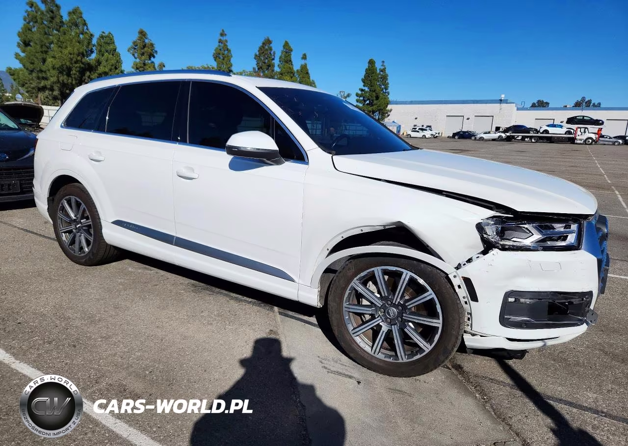 2017 Audi Q7 Premium VIN:WA1AAAF75HD012090 - 4