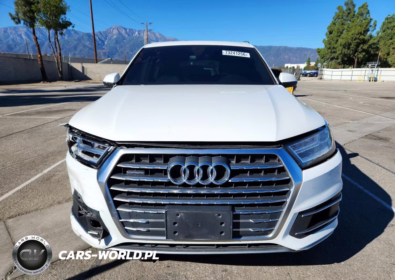 2017 Audi Q7 Premium VIN:WA1AAAF75HD012090 - 5