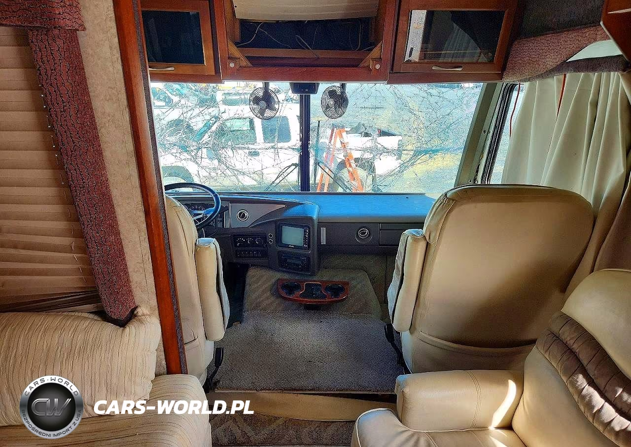 2004 Workhorse Custom Chassis Motorhome Chassis W22 VIN:5B4MP67G443383535 - 5
