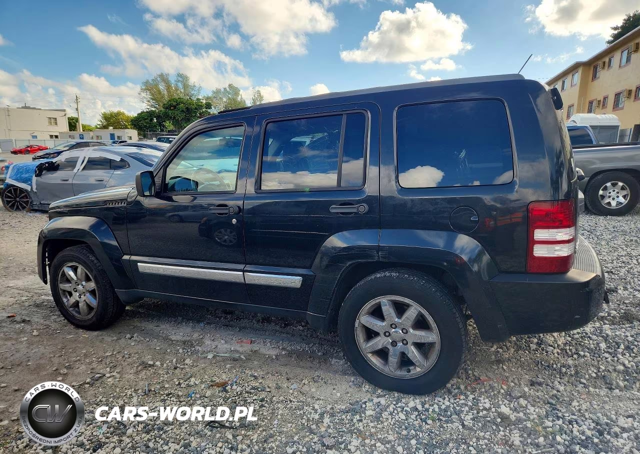 2008 Jeep Liberty Limited VIN:1J8GN58K78W272307 - 2