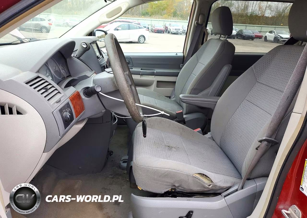 2008 Chrysler Town & Country Lx VIN:2A8HR44H88R799634 - 7