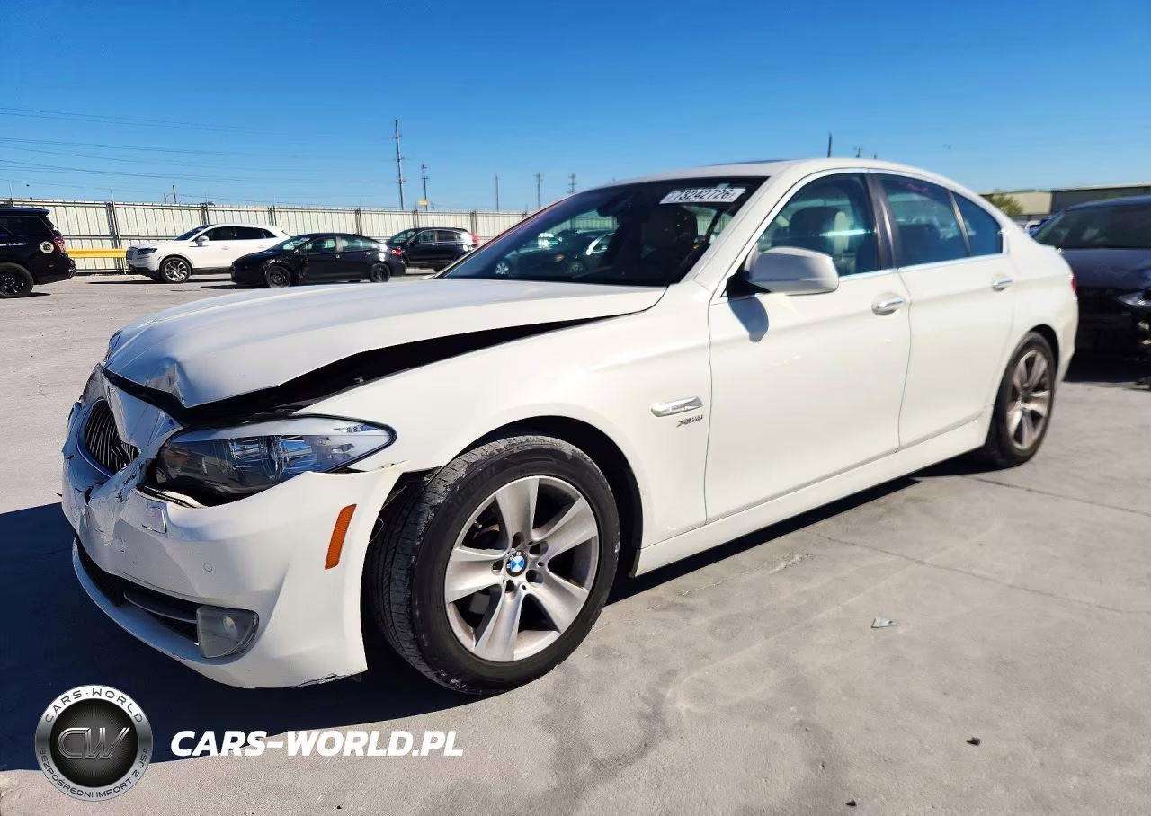 2012 BMW 528 Xi VIN:WBAXH5C57CDW11522 - 1
