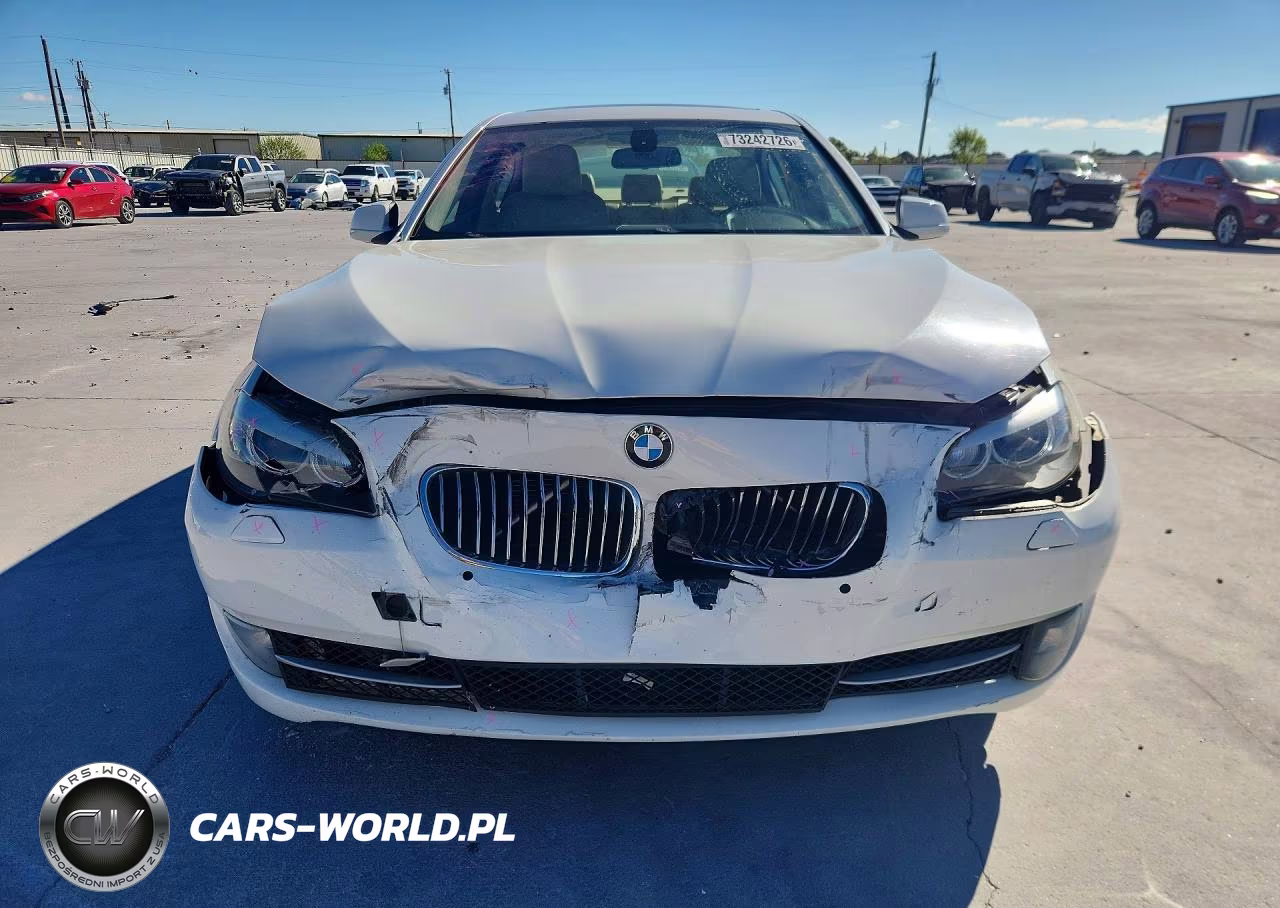 2012 BMW 528 Xi VIN:WBAXH5C57CDW11522 - 5