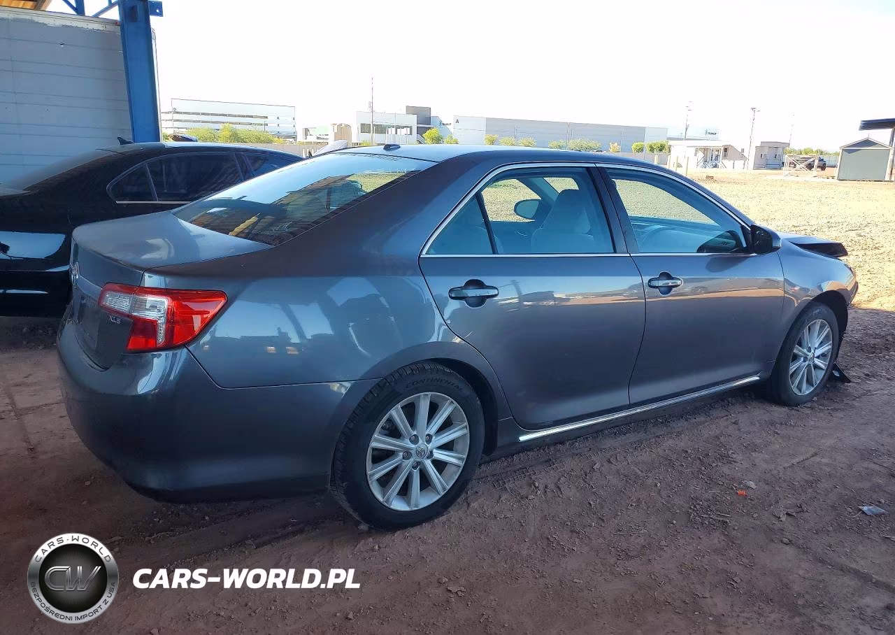 2014 Toyota Camry Xle VIN:4T1BF1FK1EU790801 - 3