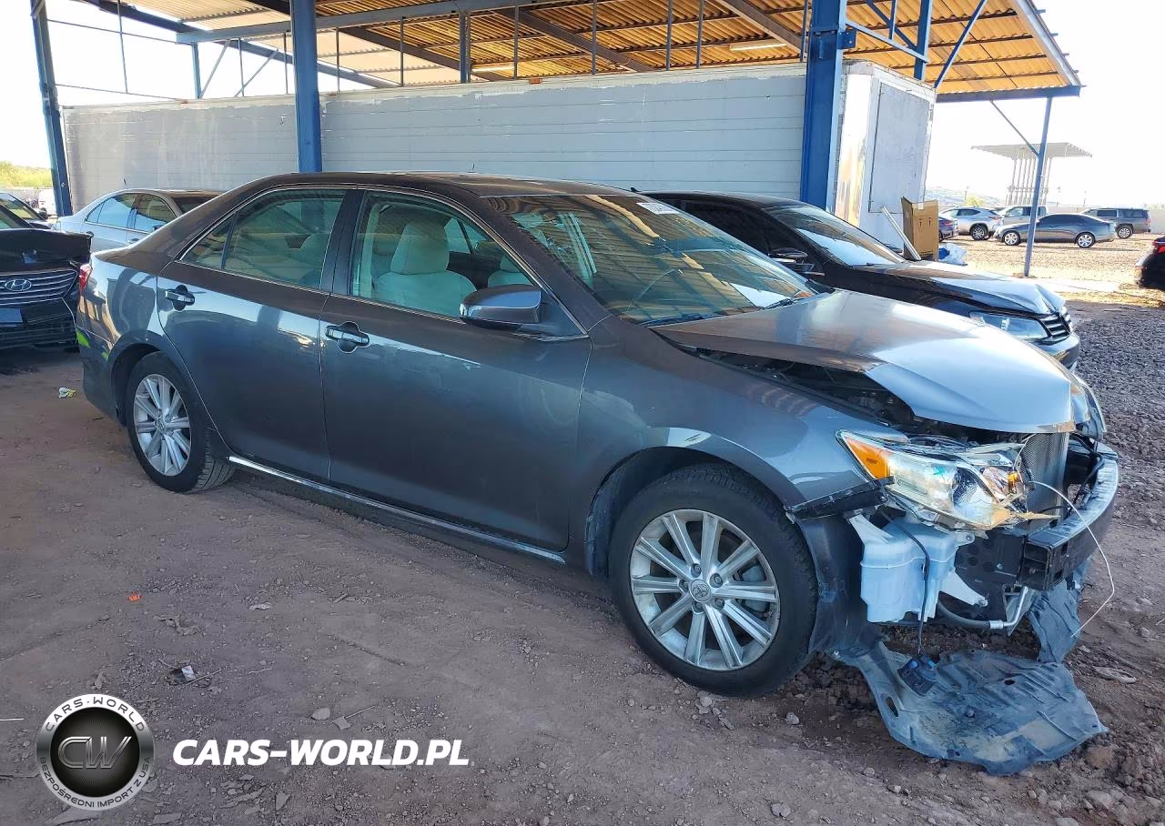 2014 Toyota Camry Xle VIN:4T1BF1FK1EU790801 - 4