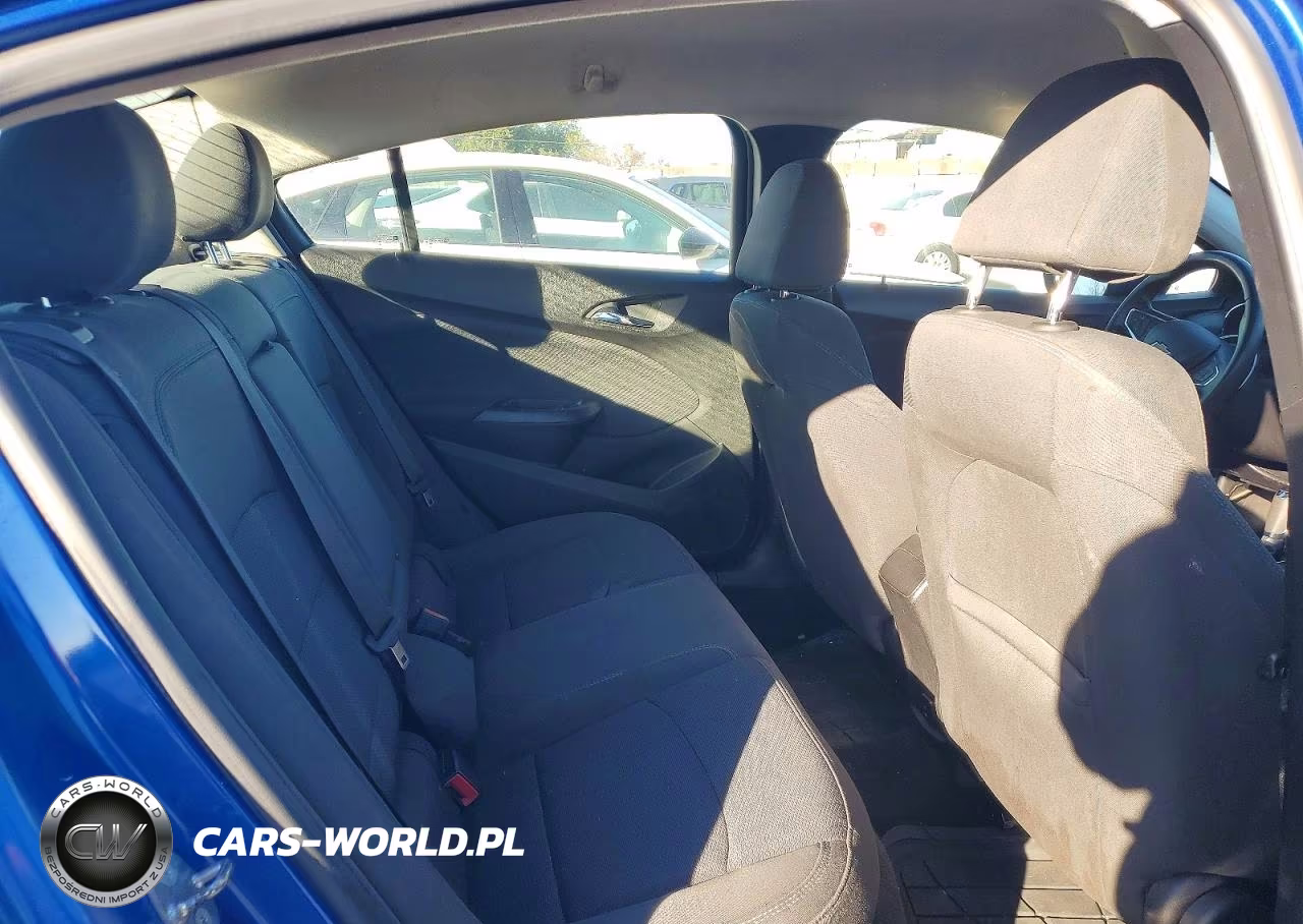 2018 Chevrolet Cruze Lt VIN:1G1BE5SMXJ7100888 - 10