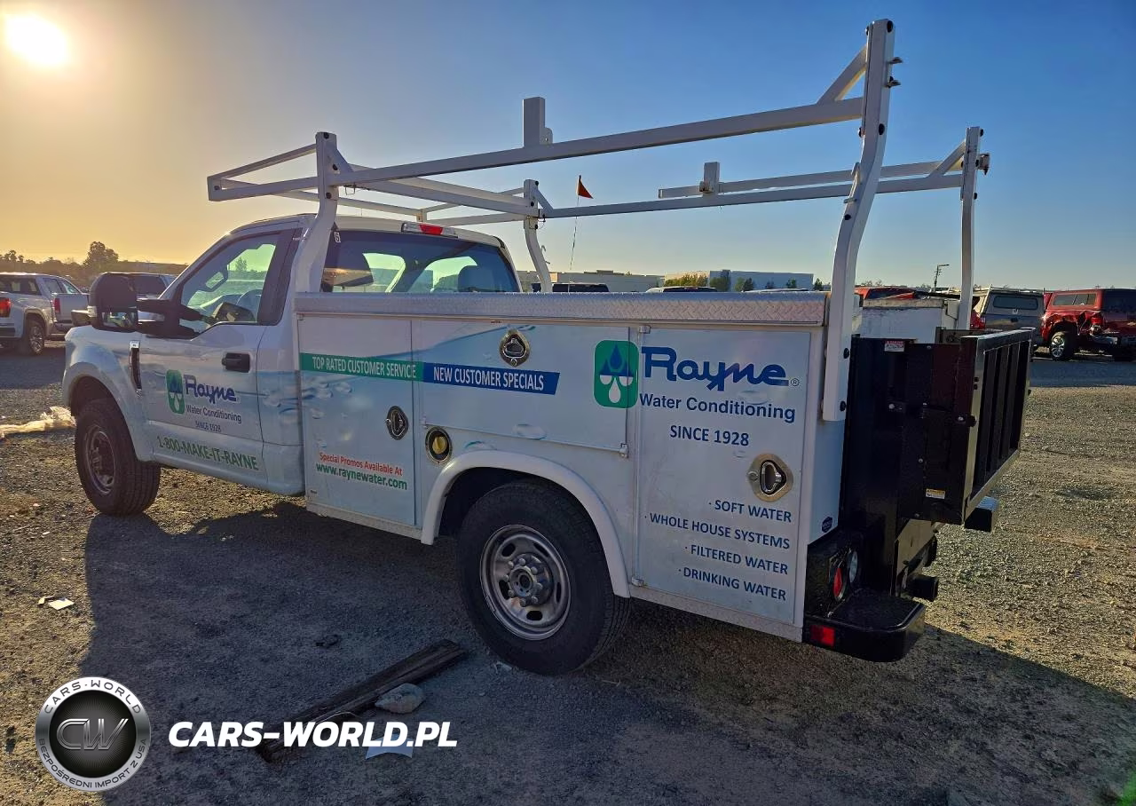 2018 Ford F250 Super - Utility - Service Truck VIN:1FTBF2A65JEC79990 - 2