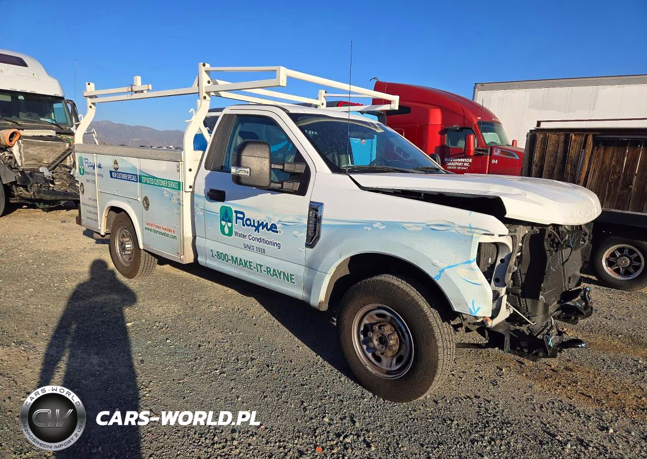 2018 Ford F250 Super - Utility - Service Truck VIN:1FTBF2A65JEC79990 - 4