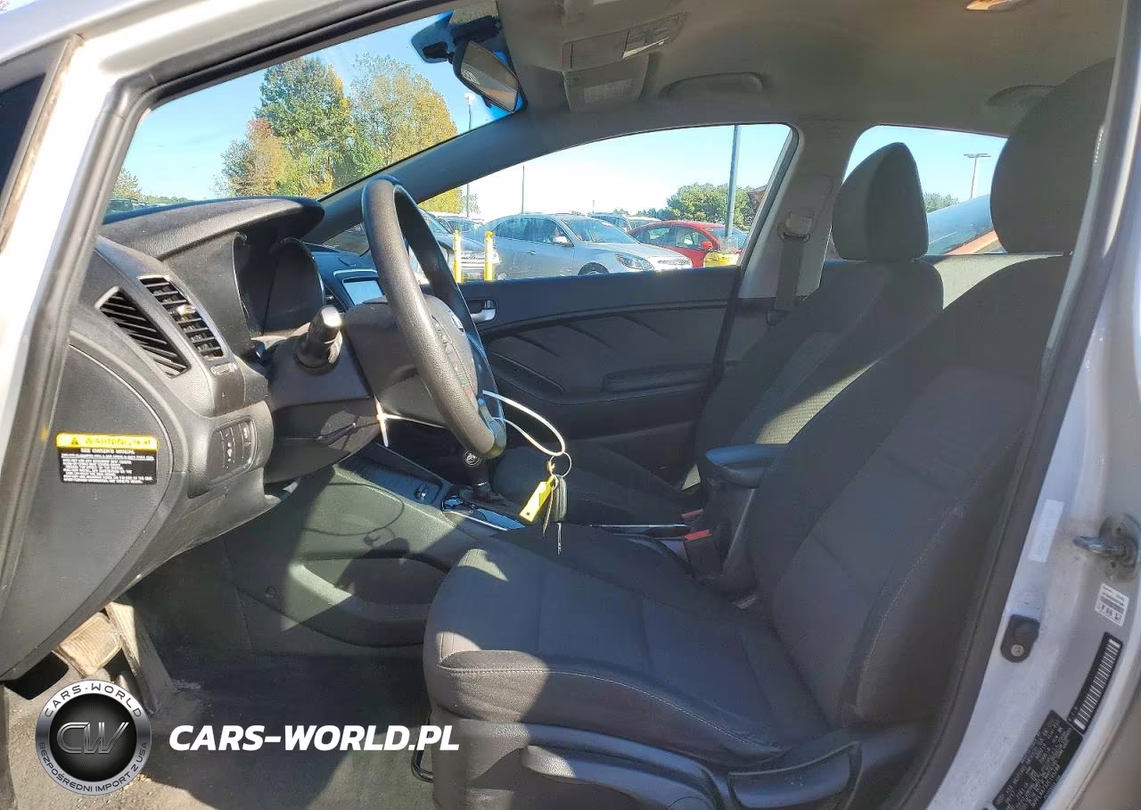 2018 Kia Forte Lx VIN:3KPFL4A73JE195248 - 7