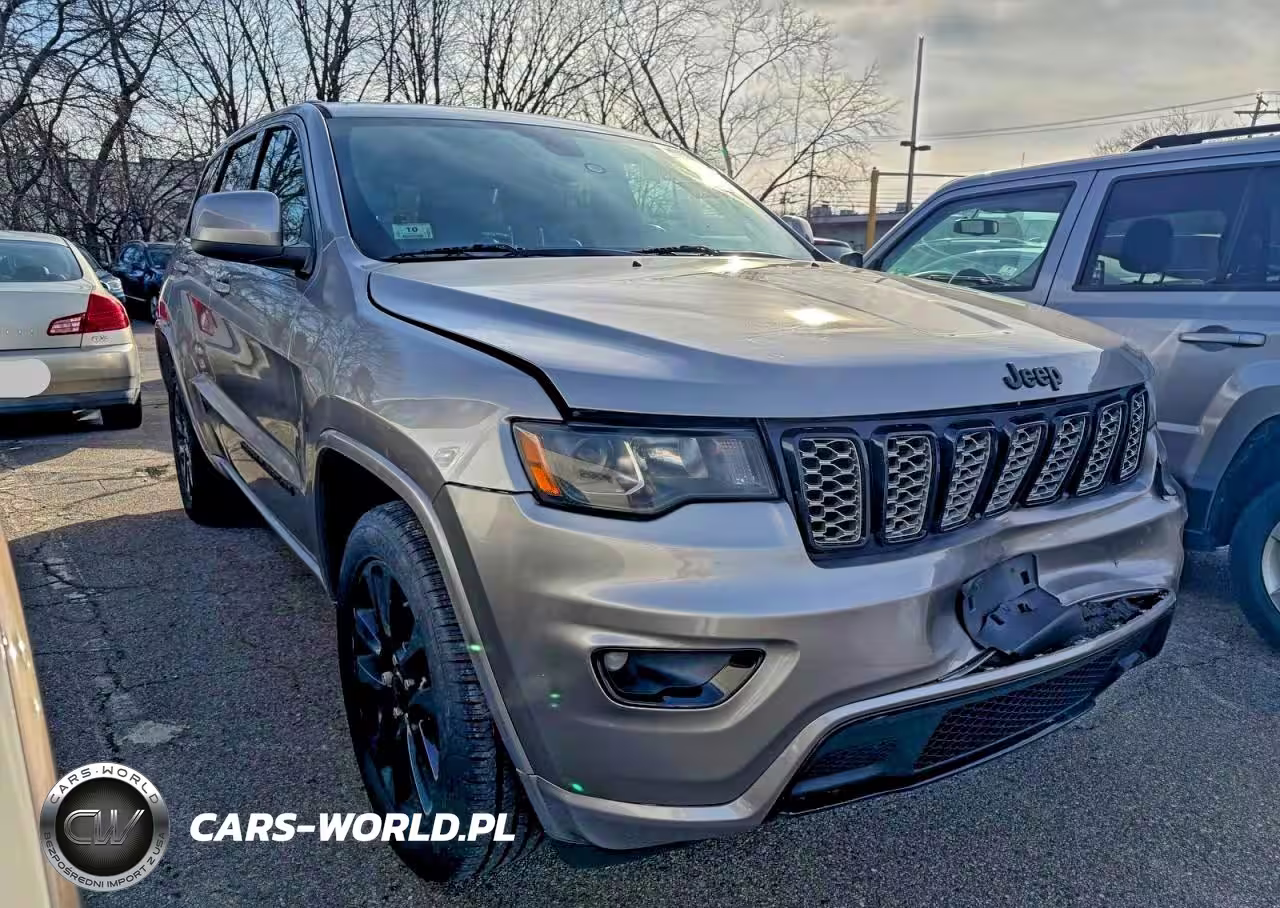 2017 Jeep Grand Cherokee Laredo