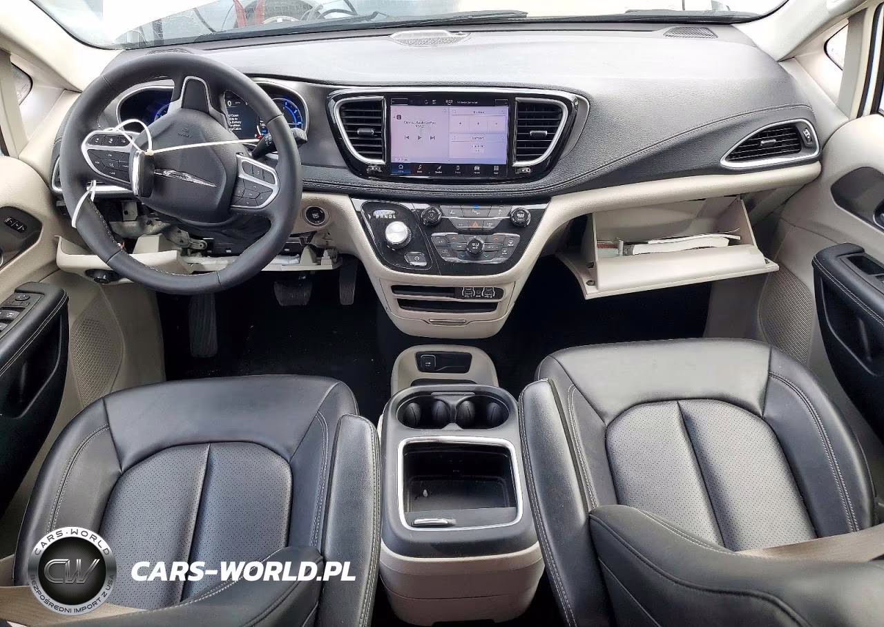 2023 Chrysler Pacifica Hybrid Touring L VIN:2C4RC1L76PR594932 - 8