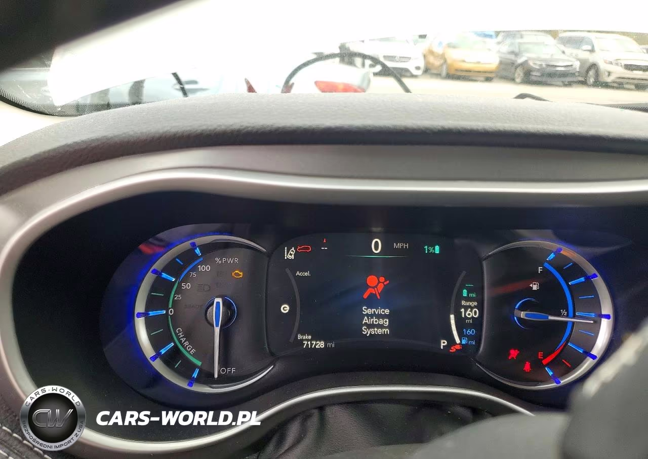 2023 Chrysler Pacifica Hybrid Touring L VIN:2C4RC1L76PR594932 - 9