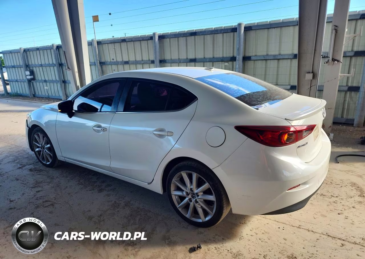 2017 Mazda 3 Touring VIN:3MZBN1V76HM131395 - 2